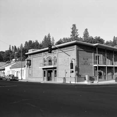 S. Washington St., Sonora