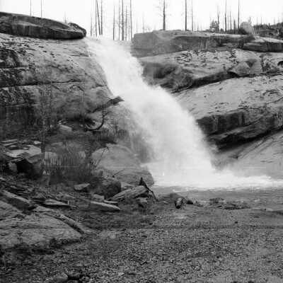 Jawbone Falls, Jawbone Creek