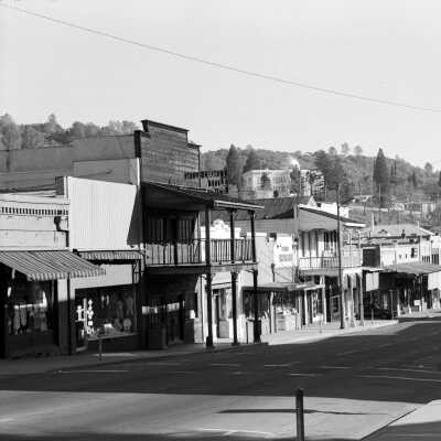 S. Washington St., Sonora