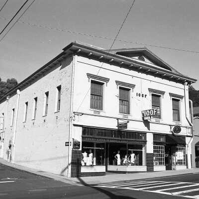N. Washington St., Sonora