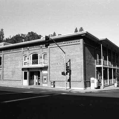 S. Washington St., Sonora