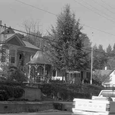 S. Washington St., Sonora
