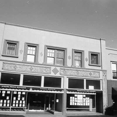 S. Washington St., Sonora