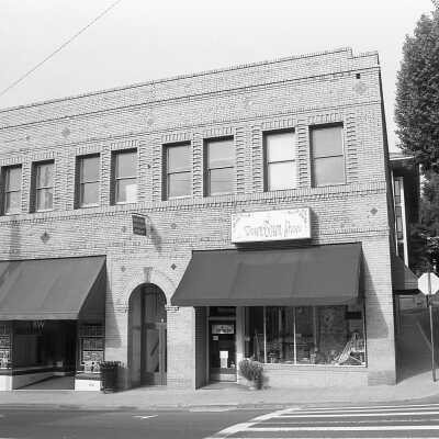 S. Washington St., Sonora