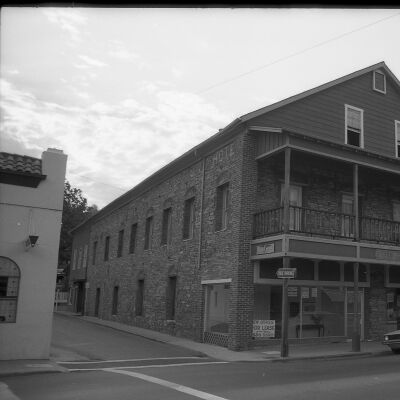 S. Washington St., Sonora