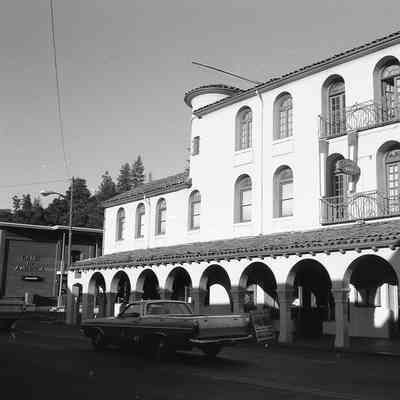 Sonora Inn, Sonora