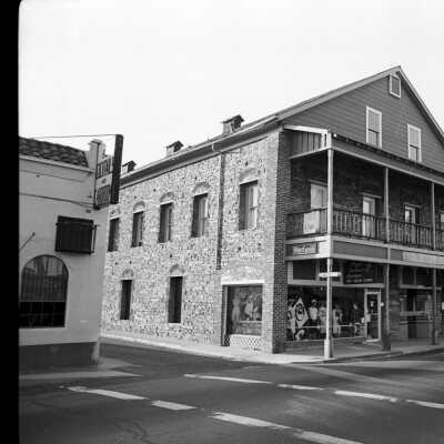 S. Washington St., Sonora