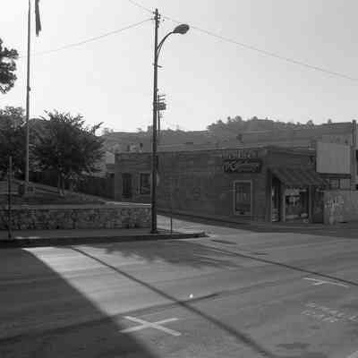S. Washington St., Sonora