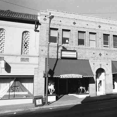 4, 6, 8 S. Washington St., Sonora