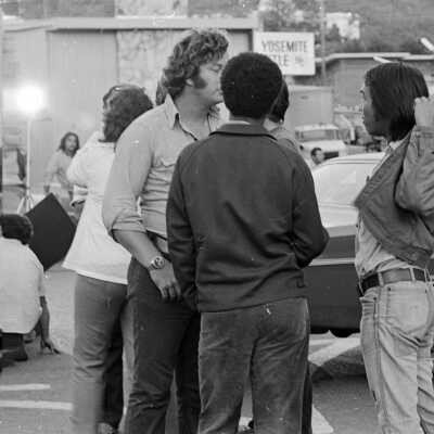Filming Movie - Peter Fonda