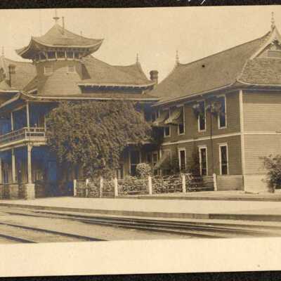 Nevills Hotel, Jamestown