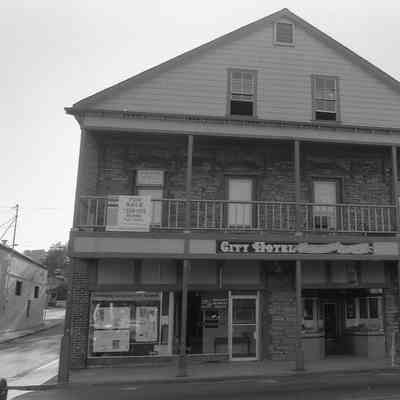 City Hotel, 139 S. Washington St., Sonora