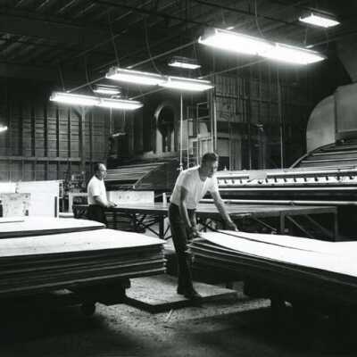 Grading the plywood