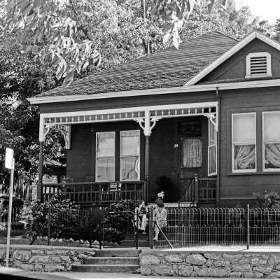 29 Snell St., Sonora