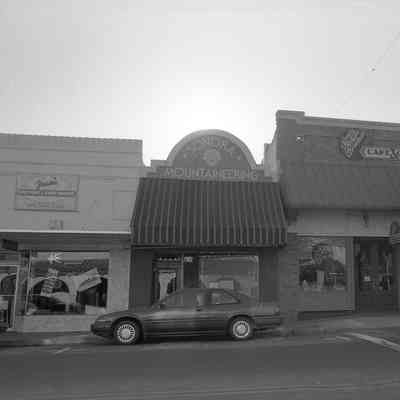 S. Washington St. businesses, Sonora