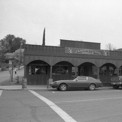 Main St., Jamestown