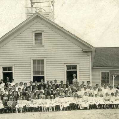 Jamestown School, 1909