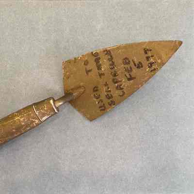 Trowel