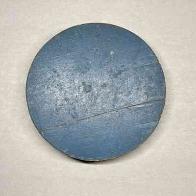 [Shuffleboard Disc]