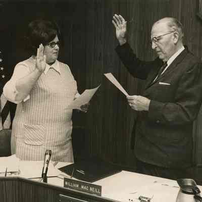 Clymer Takes Oath as Gulfport Mayor