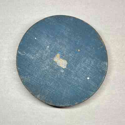 [Shuffleboard Disc]