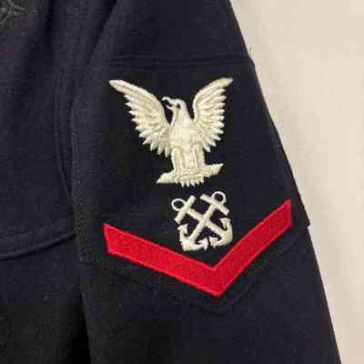 Left sleeve: Detail