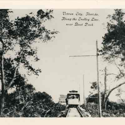 Veteran City Trolley Print