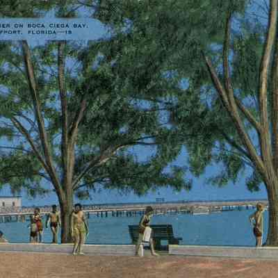 Municipal Pier on Boca Ciega Bay