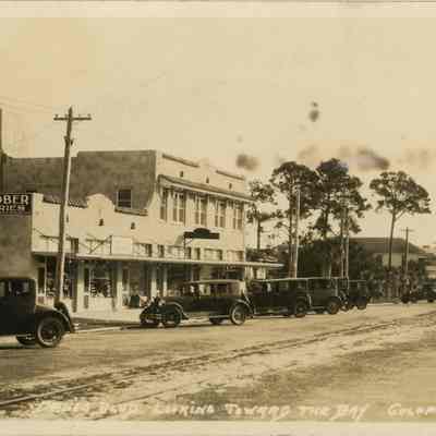 Davis Blvd
