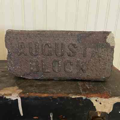 Augusta Block Brick