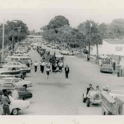 Bicentennial Citizens Parade