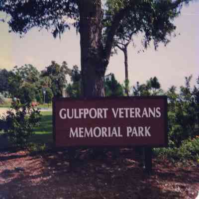 Veterans Park Sign