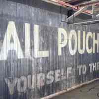         Mail Pouch Tobacco Barn picture number 2
   