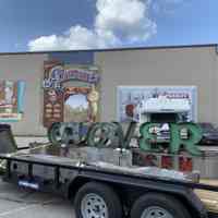          Clover Deli Neon Sign picture number 4
   