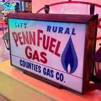 Penn Fuel Gas-Lit Sign