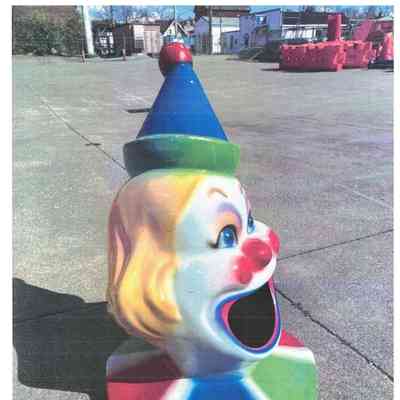 Clown Garbage Can Lid