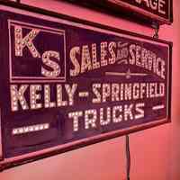          Kelly Springfield Trucks Punch-out Smalts Sign picture number 3
   