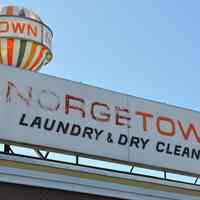          Norgetown Plastic Globe Sign picture number 2
   