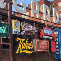          Kahn's Plastic Sign picture number 2
   
