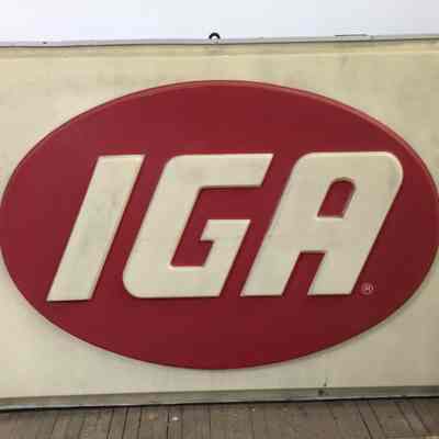 IGA Pan Plastic Sign