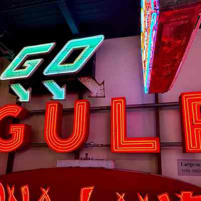 Go Gulf Neon Letters Signage