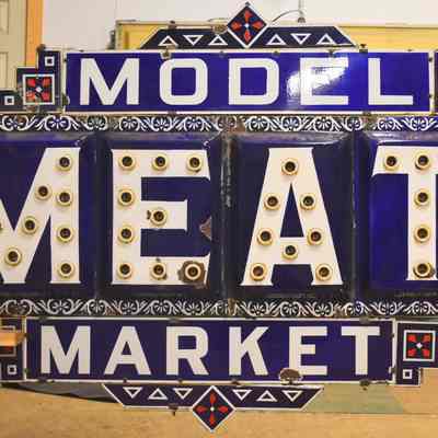 Model Meat Market Lightbulb Sign