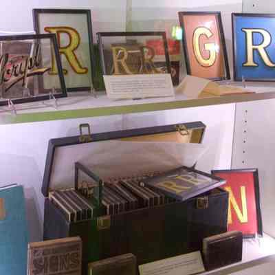 Raymond LeBlanc Goldleaf Sample Sales Kit