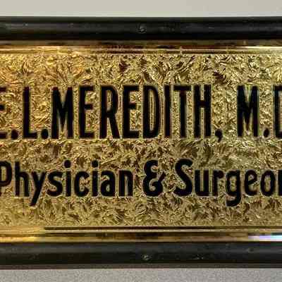 E.L. Meredith Goldleaf Chipped Glass & Goldleaf Sign