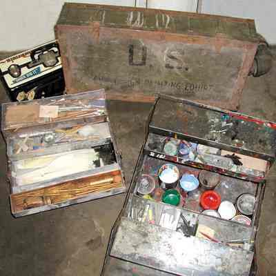 Sign Painter's Chest
