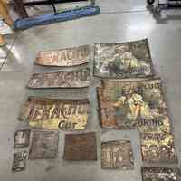          Hand-Painted Tin Sign Scrap picture number 8
   