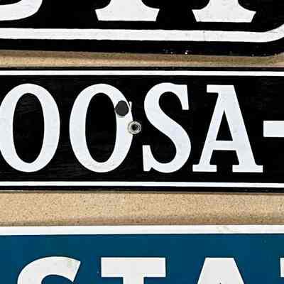 Tuscaloosa Outdoor Sign Tag