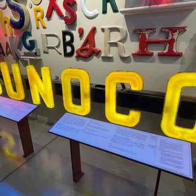 Sunoco Illuminated Plastic Letters Signage