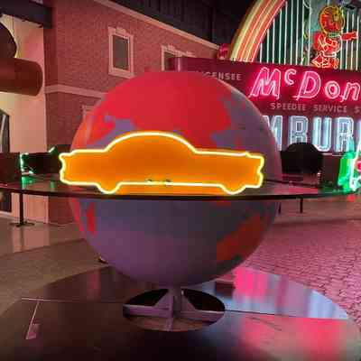 Earl Scheib Neon Globe Sign