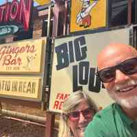          Big Louie Restaurant Sign picture number 4
   